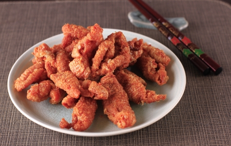 鶏皮揚げ