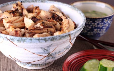 鶏焼き丼