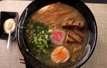 豚骨ラーメン